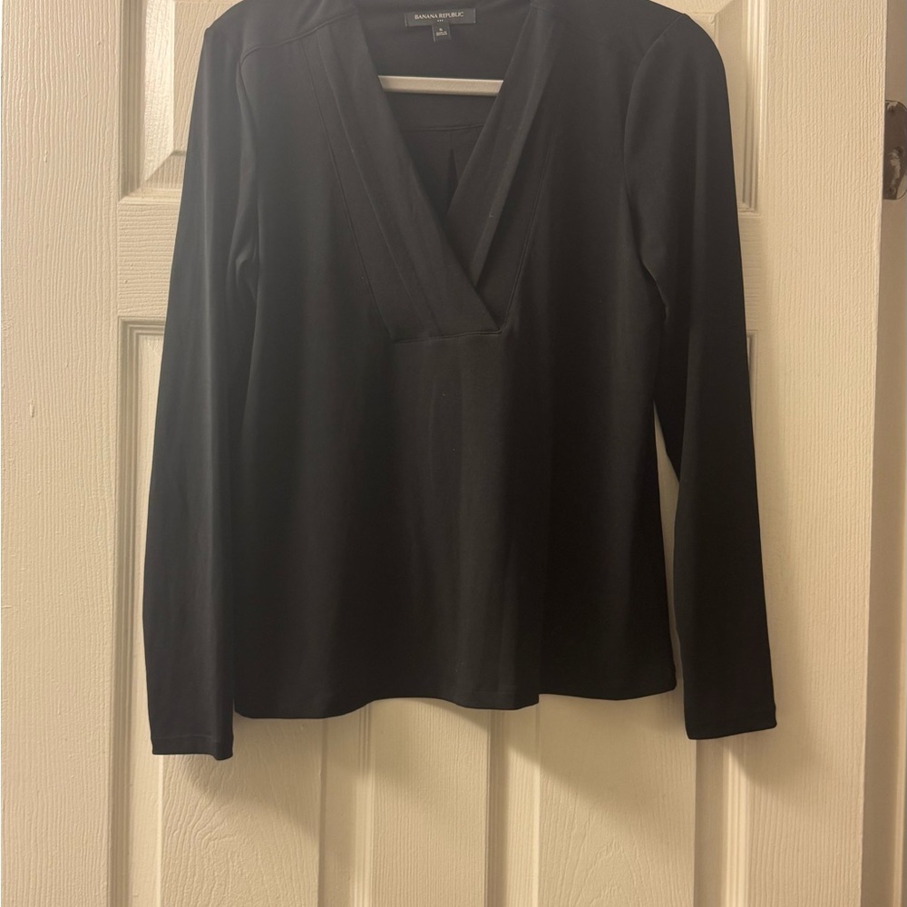 Banana Republic Black Deep V-Neck Long Sleeve Top - Picture 8 of 8